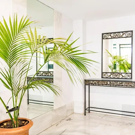 Side Family With 3 Spacious Bedrooms In San Pedro Apartment Marbella
