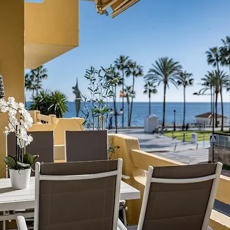 Apartment Side Family With 3 Spacious Bedrooms In San Pedro *