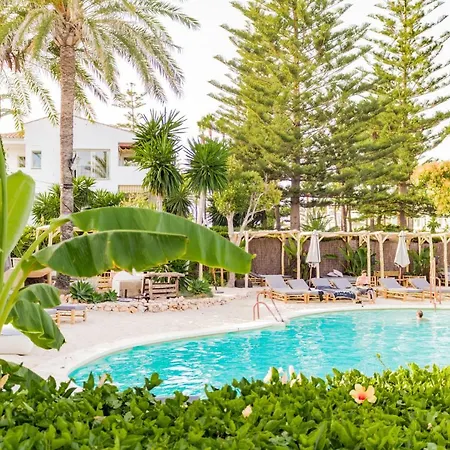 Apartment Side Family With 3 Spacious Bedrooms In San Pedro Marbella